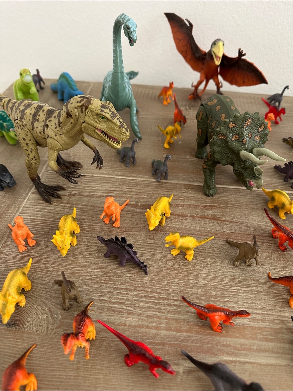 Assorted Kids Dinosaur Toy Figures - Multicolor Set - Picture 3 of 5